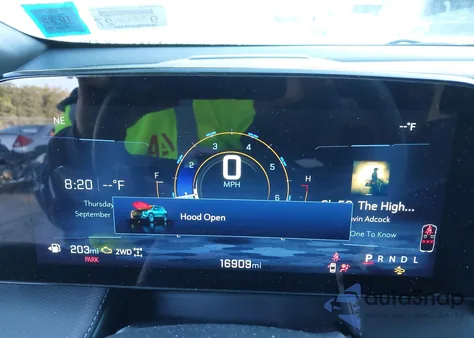 2025 Chevrolet Equinox Awd Lt from USA, damaged, VIN 3GNAXPEG2SL115274